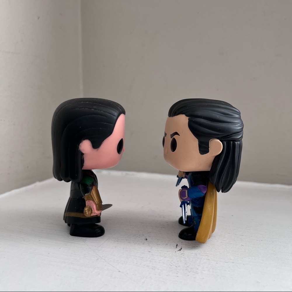 Funko Pop Avengers Loki Bundle View 2